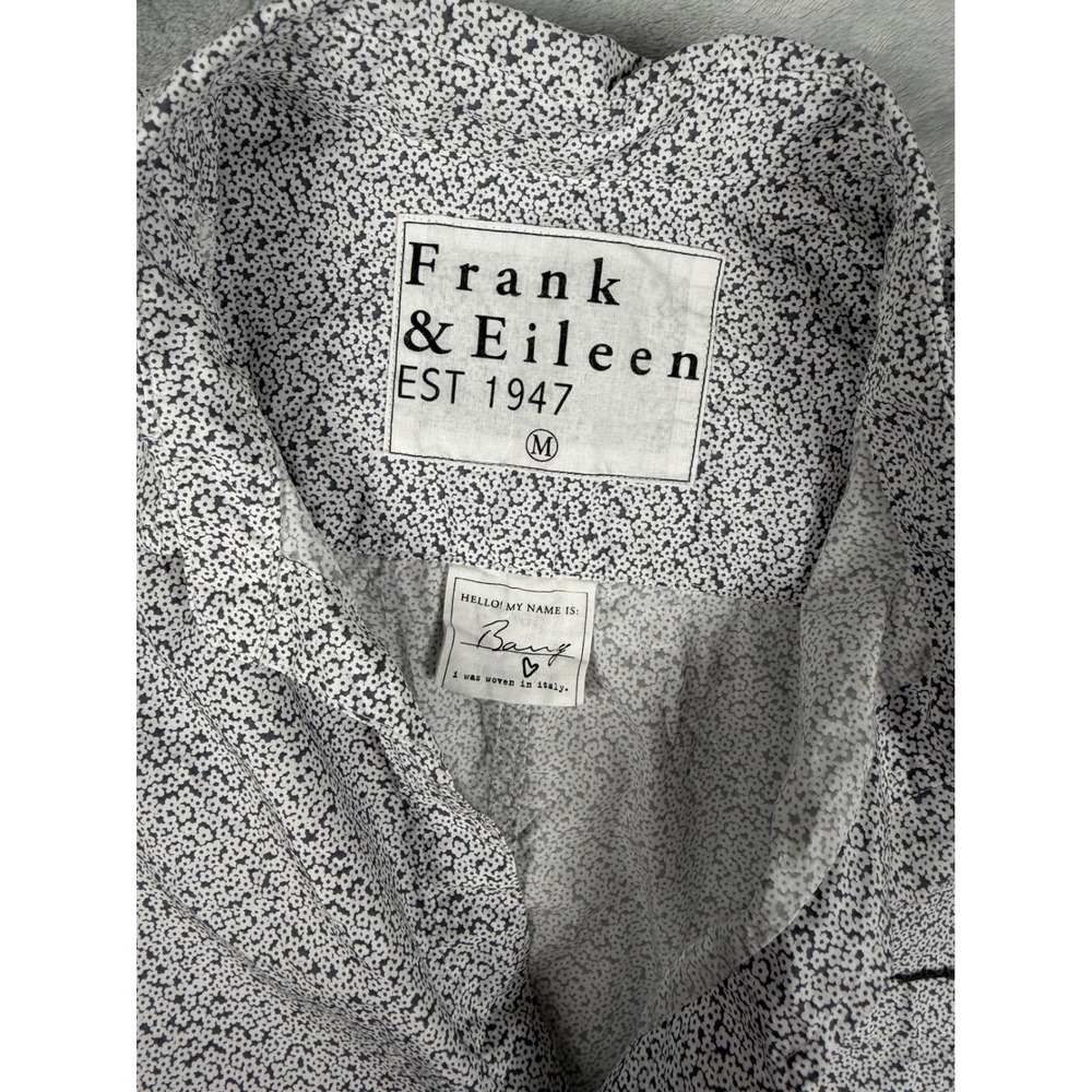 Frank & Eileen Barry Shirt Womens Medium Navy White Floral Cotton Button Up - Picture 3 of 8